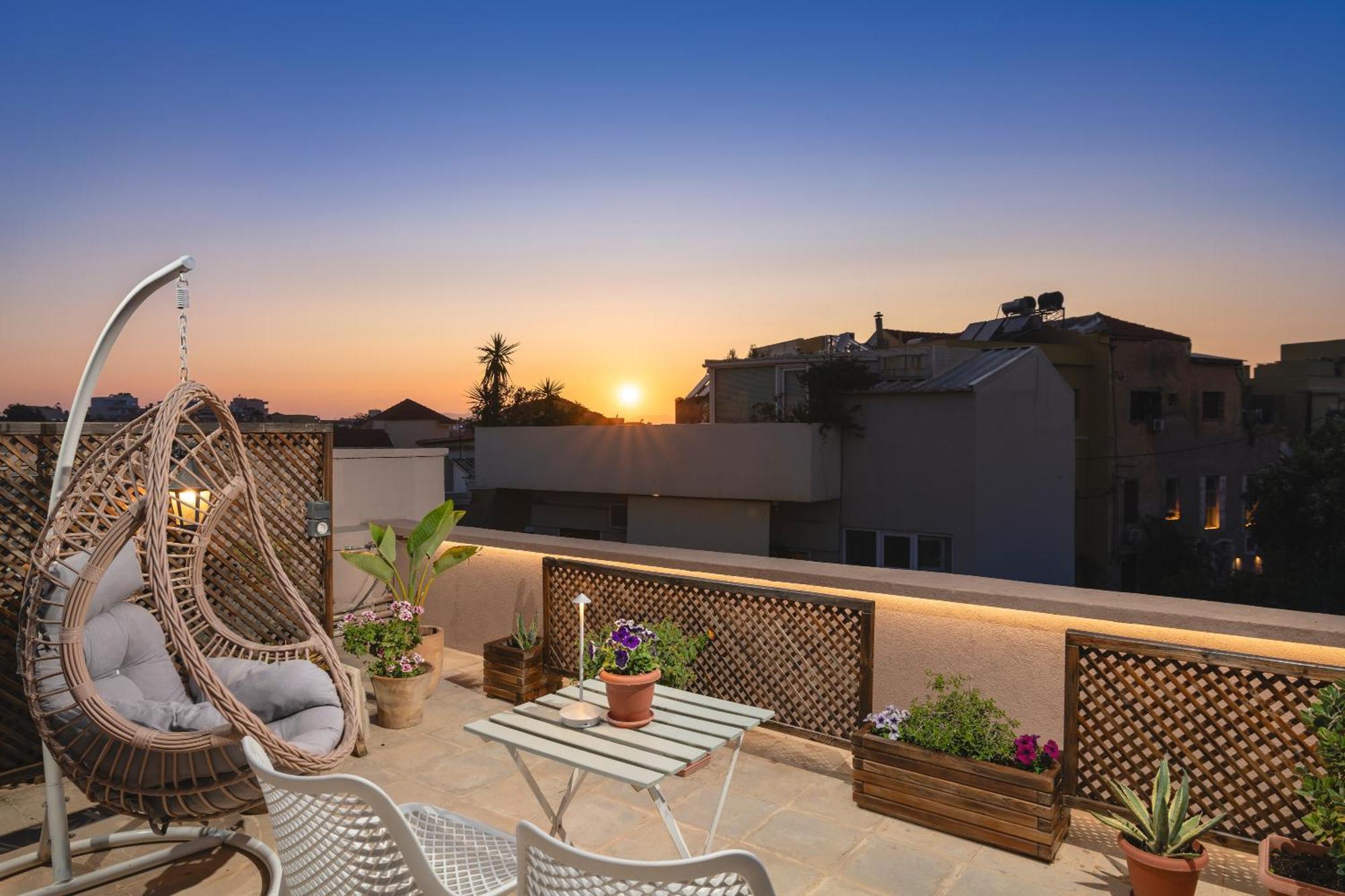 Lignum Chania *